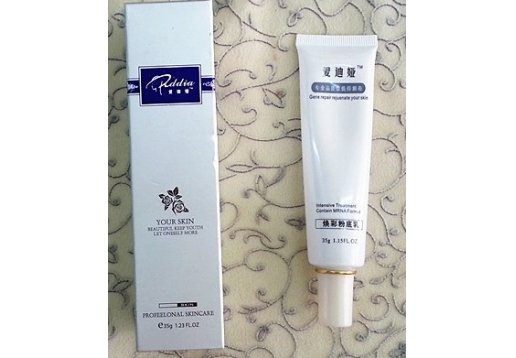 爱迪娅 焕彩粉底乳35G