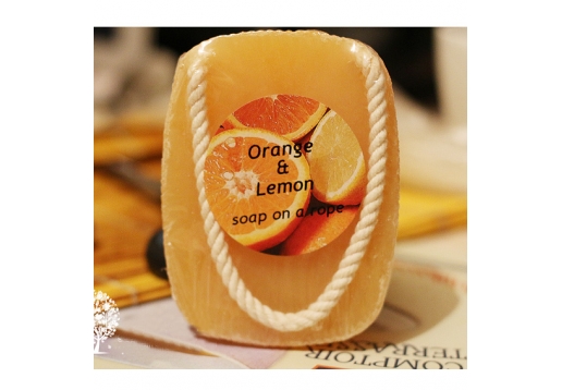 菠丹妮 柳橙柠檬手工皂100g