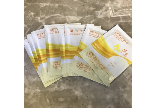 珀蒂 蜂胶多肽眼贴膜10g*8贴