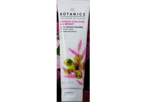  Boots 深层清洁洁面泡沫150ml