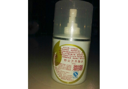 东方之秀 野灵芝洁面乳300ML