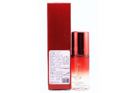 东方之秀 眼部抚纹精华30ml