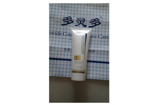 多灵多 水养保湿洁面乳100g 