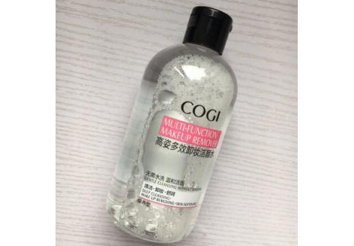 高姿 多效卸妆洁颜水290ML 