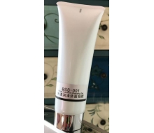 格莱尼斯 水漾润泽洁面凝胶120ml 正品