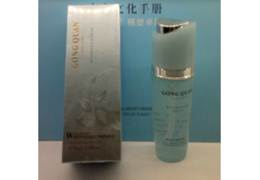 宫泉  水润清透爽肤水100ml