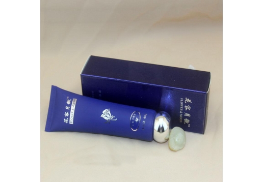 花容月貌 防敏洁面乳60g
