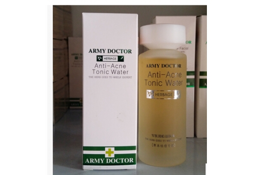 金铂莱 军医清痘益肤水100ml
