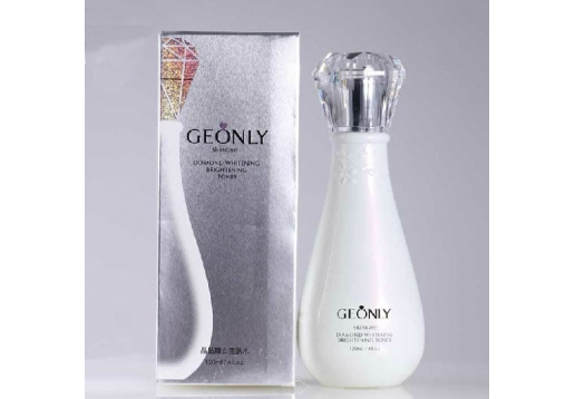 金欧莱 晶钻臻颜亮肤水120ML