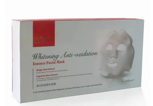 蔻波 美白抗氧精华面膜8片现在是新品：雪妍盈彩面膜