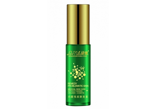 绿·嫩 保湿粉底液30ml