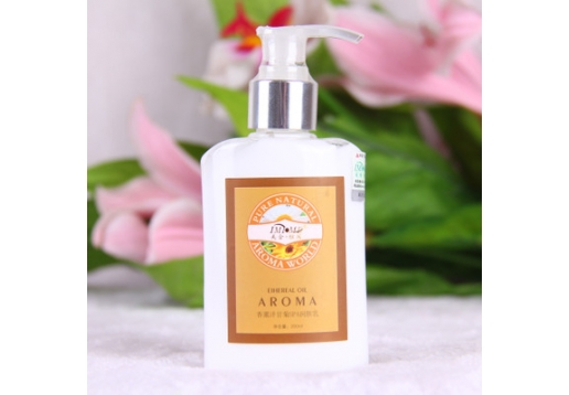 美舍雅阁 香薰洋甘菊SPA润肤乳200ml