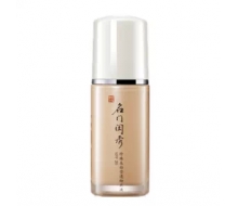 名门闺秀 珍珠美白莹透粉底液SPF20 30ml
