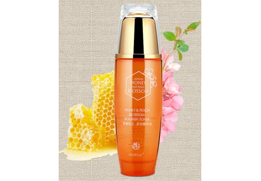 梦迪莎 鲜蜜桃花 柔润营养液130ml
