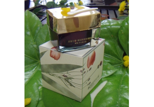 涅菲尔蒂 加利亚玫瑰晚霜30g