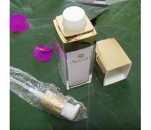 涅菲尔蒂 眼部鱼子精华水30ml