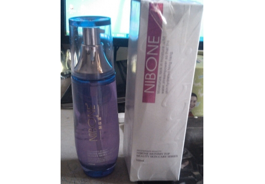 凝葆丽 润泽保湿柔肤水100ml