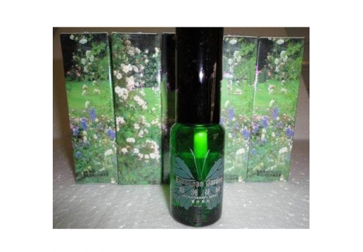 欧洲花园 玫瑰焕彩眼部精油30ML