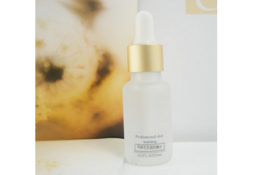 仟寻一凡  茶树毛孔细致精华20ml