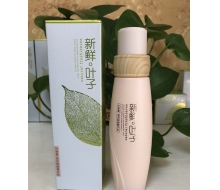 山口润美 叶绿素亮采鲜颜精华乳110ml