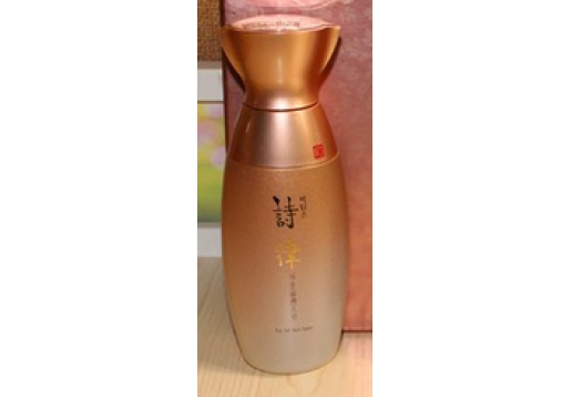  诗律 祛黄滋润水150ML