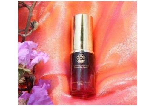 诗妮兰 靓白修颜粉底液20ml