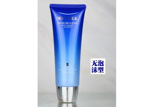 婉丝 海洋水循环滢亮洁面乳120G