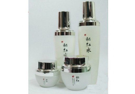 维娜 秘红水莹白水眼霜乳霜4件套