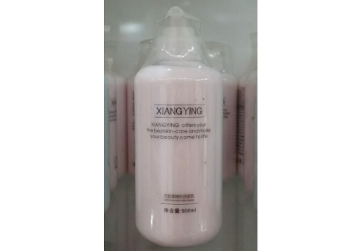 香莹 光甘草嫩肤洁面乳500ml