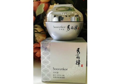 秀丽韩 秘策明皙保湿霜50g
