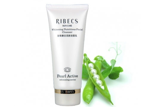 伊贝诗 珍珠嫩白活肤洁面乳100g