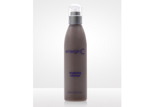  依美姬丝 EmerginC 幼滑洁面乳240ML