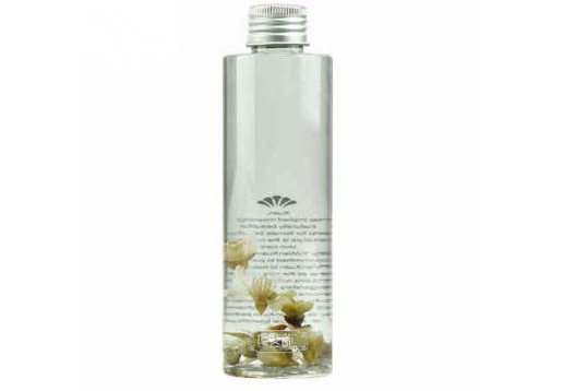 虞文萱 樱花雪肌水200ml 