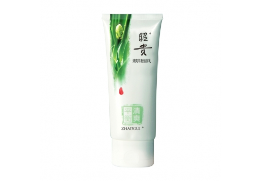 昭贵 清爽平衡洁面乳100g