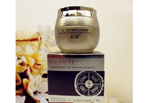 植媛  韵修纹臻养全效眼霜30g